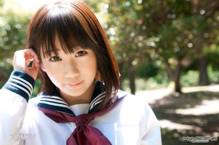 high-213 由理（18歲）