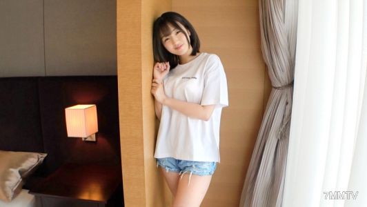 SIRO-4487 【처음】【흰 피부와 부드러운 피부의 현역 JD】【얼굴이 녹아…】&quot키스 정말 좋아해요..&quot 그녀가 소년 같은 인상을 주었지만, 거근 피스톤으로 느끼는 곳을 자극받으면... 아마추어 지원자, 첫 AV 촬영 209