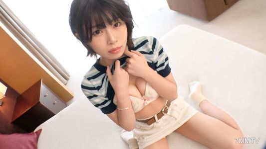 SIRO-4706 【처음】【순진한 순박녀】【대량 쾌감】부끄러워하면서도 민감한 몸을 자극받아 애액을 흩뿌리는 슬렌더 여성을 발굴. 뒤쪽에서 격렬한 피스톤으로 가냘픈 몸을 떨며 어린 얼굴을 녹이며 &quot가버려, 가버려...&quot 절정을 맞이하고.. 넷으로 AV 응모→AV 체험 촬영 1688