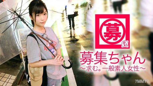 261ARA-313 【白石○衣激似】21歲【超SSS偶像級】的阿姊登場！她在大學法律系就讀，打工賣球場的啤酒。她報名的理由是『還學生貸款和…喜歡做愛…所以♪』驚人的可愛女大生！說著『心跳加速緊張死了…』，一按開關眼睛就發直了【色情美少女】雖然長得像白石○衣，但性愛技巧絕不輸給本人！甚至比本人還色！這樣的天才絕對不能錯過！