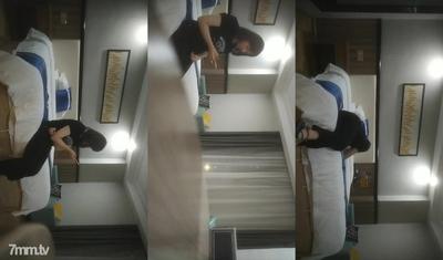 2022-4-27 [Wife Swapping Best Flower Exploration] The Newcomer Has A 4P Date With The Young Couple, The Exchange And Intercourse Will Start Directly, And The Legs Will Be Opened