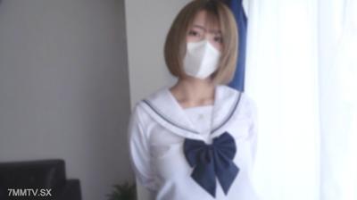FC2-PPV 4632272 ♡3/2迄半價【無・完全素人】超可愛的JD穿制服非常合適，19歲！還在發展中的純情男生被粗大陽具從根部到頂端狠狠抽插！