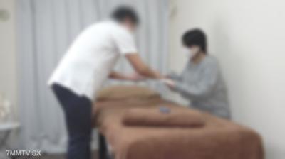 fc2-ppv 4813230 ♡12/21截止半價!【無/生中出】住在附近的天然毛髮的20多歲可愛女性又來店裡了。非常喜歡動漫,性格明朗可愛,H大好特典也增加量了! | FC2電子市場