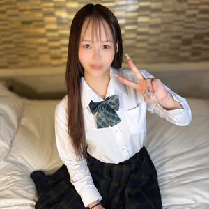 fc2-ppv 4918326 【※５日間限定販売！】【ふとした笑顔に恋をする、黒髪ロングの誘惑】神スタイル18歳ひとみちゃんが涙ポロ！悶絶初20cmオーバー巨根で大量中出し、しっかりカメラに収めて参りました。 | FC2電子市場