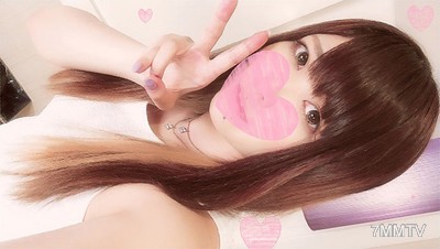 fc2-ppv 954692 【可愛的眼睛殺死】菊地●美似　處理超困難初體驗美女登場！當眾第一次全裸襪子撩陰濕答答早洩【無馬賽克】附贈寫真集