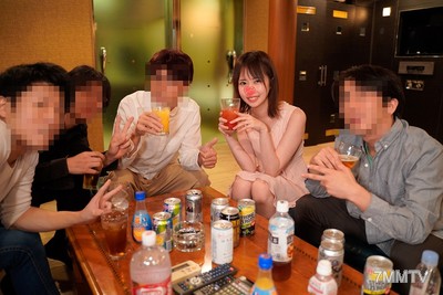 fc2-ppv 1212917 【Hitchhiking Leak・Scheduled for Deletion】The Last Super Premium of 2019 Midori●●● University Senior Year　Takim● Mikio (22) Everyone passed it aroundｗ T●● Offer Miss● School 201● 【Ghost Premium】