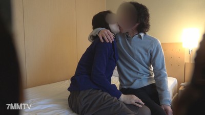 fc2-ppv 1228054 【個人拍攝】江梨子47歲、蒙眼被偷情篇　丈夫和別人交換後，純樸的太太毫不猶豫地在陰道內大量射精