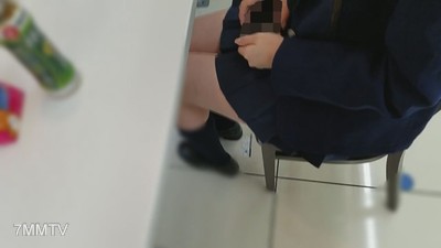 fc2-ppv 1363091 【個撮】縣立普通科③酷系混血美少女被拍下