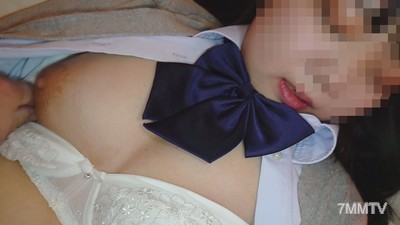 fc2-ppv 1604638 【Individual shot】The chubby and cute J-system girl from the brass band has an amazing light halo and flesh pressure, making her incredibly sensitive pussy creampie during raw sex