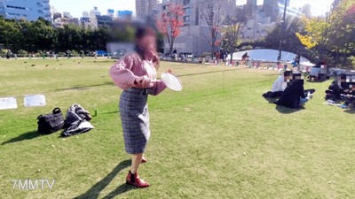 fc2-ppv 1696305 【Sunbathing Girls Are Up for It】Get the college girls playing on the grass! Springtime pussy in heat. Grab the best young body with eagle claws while having internal ejaculation!!! 【Orgies】