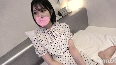 fc2-ppv 1862876 【無 初撮り 顔出し】絶対後悔させない神作!!上京3日目 清楚の極み乙女 すず18歳 初めてずくしの70分【個人撮影】 {