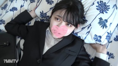 fc2-ppv 1888207 지방局 캐스터 아이돌급 미소녀 유미짱. 익숙하지 않은 리크루트 수트에 생삽입으로 괴로워함. 작은 오마★코에서 대량의 분수와 2회에 걸친 대량의 내사정.