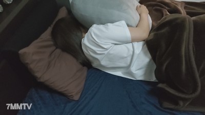 fc2-ppv 1938556 #Delete Tomorrow F-cup otaku gal&quots sleeping figure turned me on, and I ended up coming inside her
