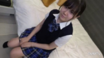 fc2-ppv 2366399 あどけない18歳現役３年生。生徒会長を務める色白スレンダー美少女の初めての濃厚な性体験。びっしょり濡れたマンコに思わず暴発、2連続中出し。 {
