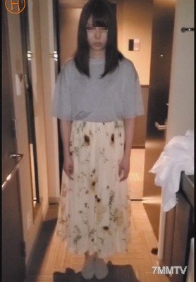 fc2-ppv 2418189 【個人】ドア開け晒し。敏感な身体を激しく他人棒で孕ませ。中出し {