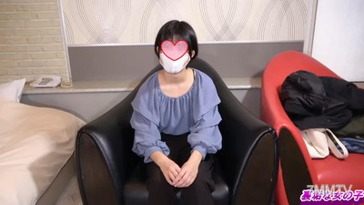 fc2-ppv 2828131 【개인 얼굴 공개】No.104 18세 꽃음짱, 경험 1회의 순진하고 소극적인 미소녀가 처음 사용하는 장난감으로 참을 수 없는 쾌감…