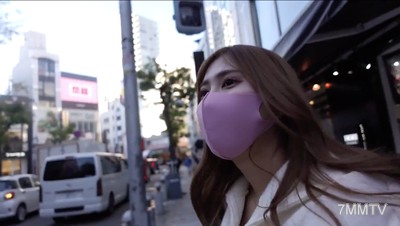 fc2-ppv 2857848 【モザイク無し】パイパンマスク美女とデートを楽しんでからホテルで生中出し二回戦！！ {