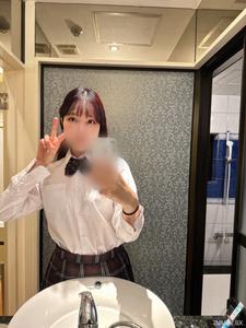 fc2-ppv 4051574 【Limited Quantity Sale】【There is a risk of being frozen, so we recommend purchasing as soon as possible】Long-awaited full face reveal! Super dangerous work discovered! Double penetration and facial 2 shots! ***&quots cuteness is guaranteed.