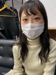fc2-ppv 4218492 ※薄モ※ Backstage of an Evil Delivery Helping Store 【さやか】 A super cute legal **lolita face* complete amateur comes for an interview and creamps during on-site training 0026